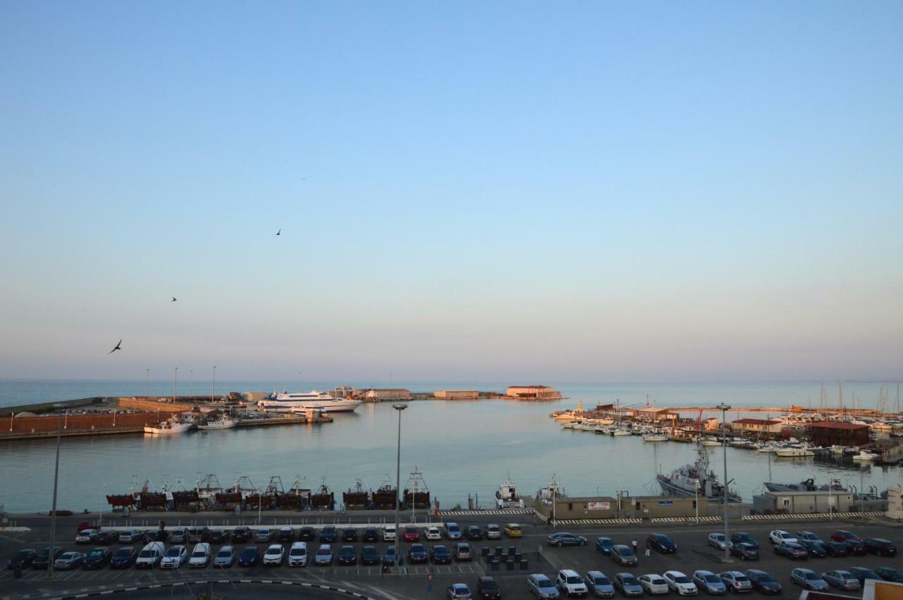 La Gemma Nel Borgo B&B Termoli Dış mekan fotoğraf